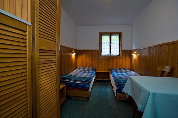 Auberge de jeunesse Schronisko Pttk Samotnia à Karpacz Chambre photo