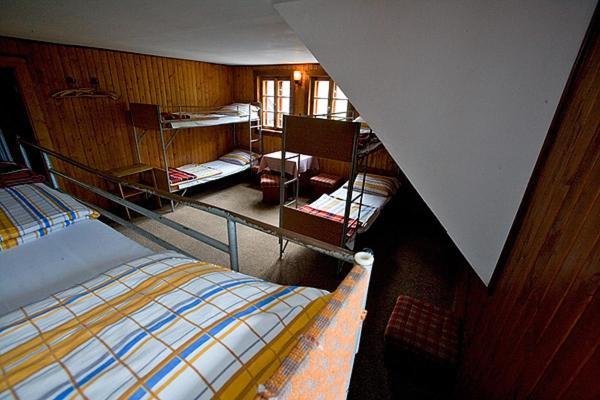 Auberge de jeunesse Schronisko Pttk Samotnia à Karpacz Chambre photo