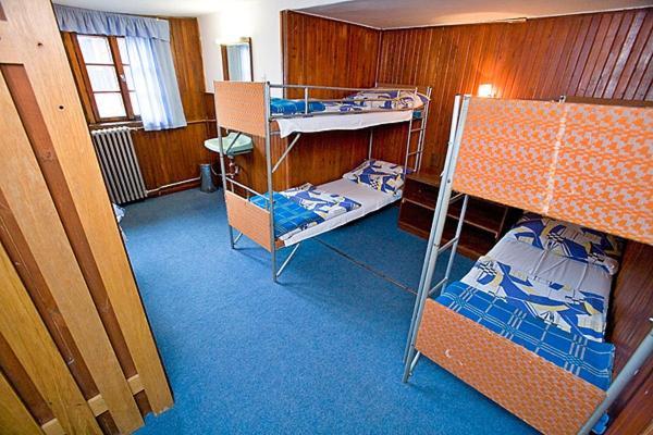Auberge de jeunesse Schronisko Pttk Samotnia à Karpacz Chambre photo